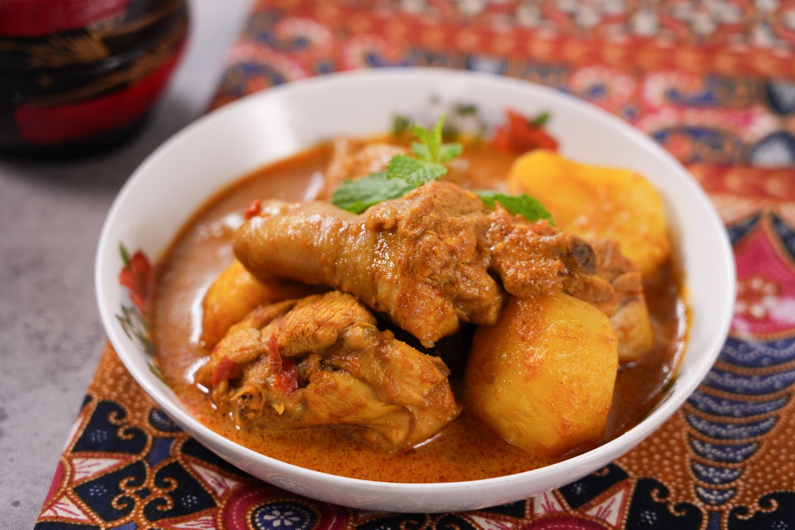Nyonya curry chicken with potatoes